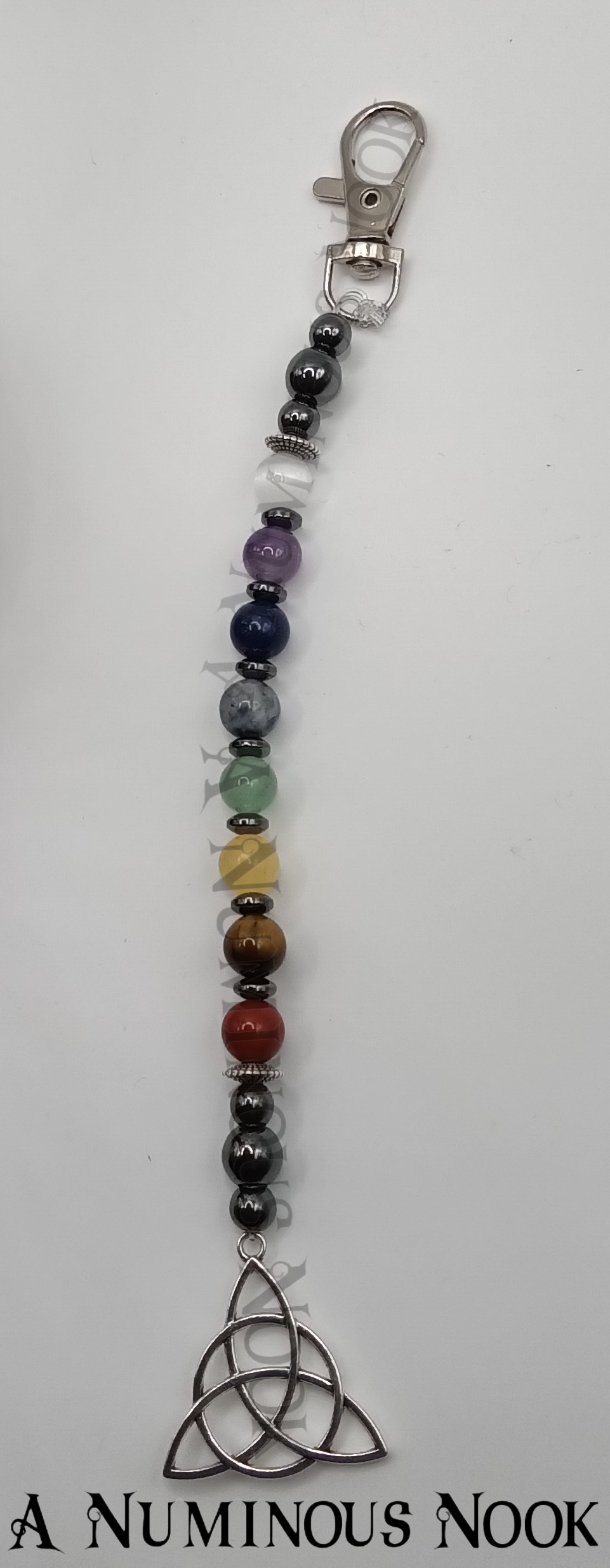 Celtic Triquetra chakra clip